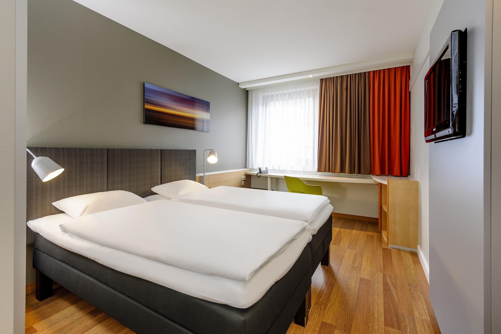 Ibis Hotel Frankfurt Messe West Frankfurt nad Mohanem Exteriér fotografie