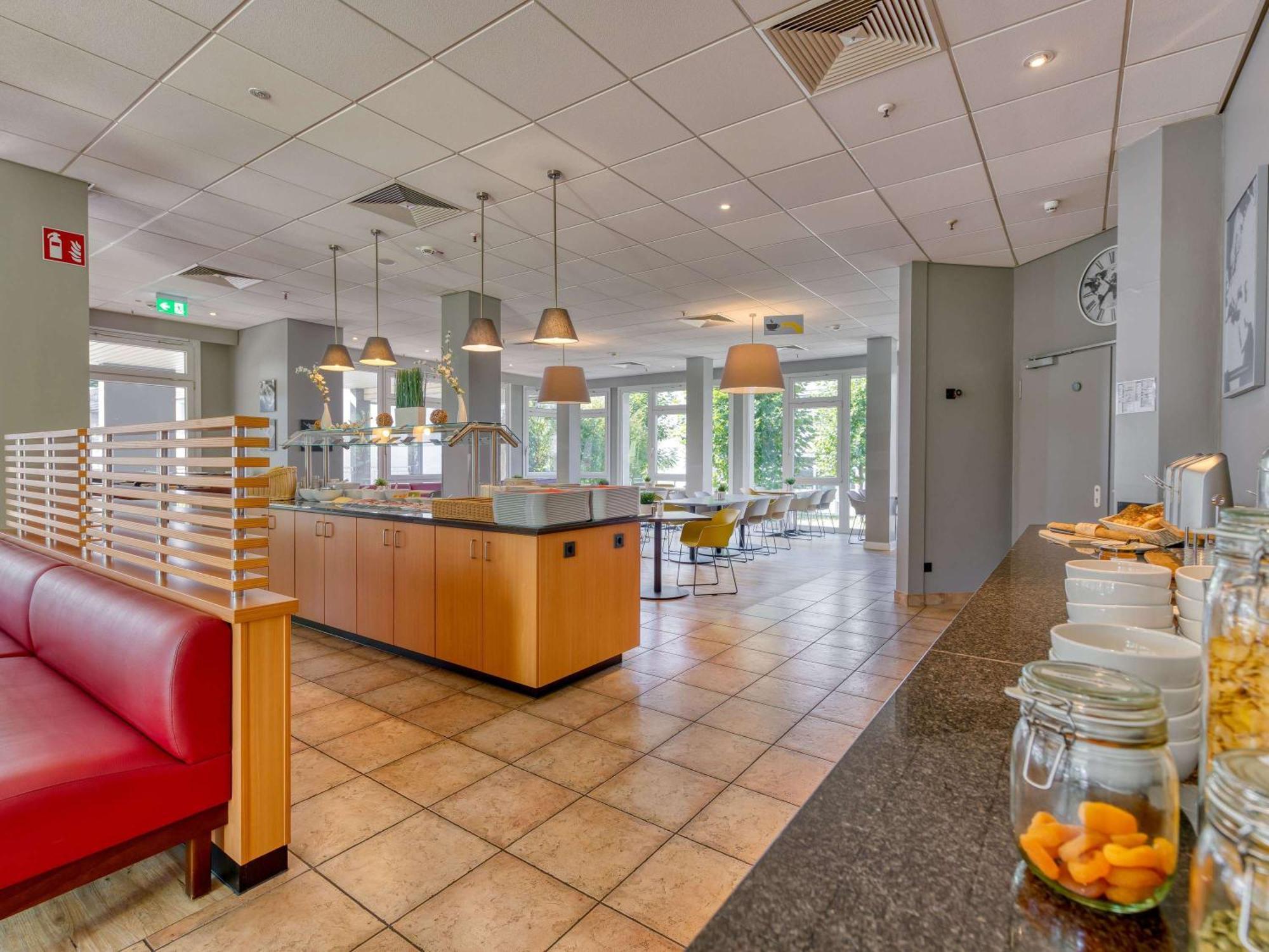 Ibis Hotel Frankfurt Messe West Frankfurt nad Mohanem Exteriér fotografie